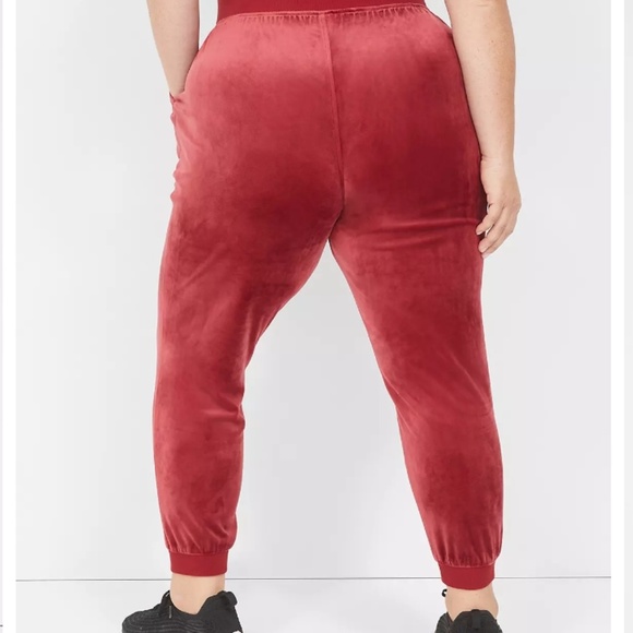 LIVI Lane Bryant 2 Piece Velour Set Hoodie 26/28 Jogger Pants 22/24 Rhubarb Red - Picture 5 of 7